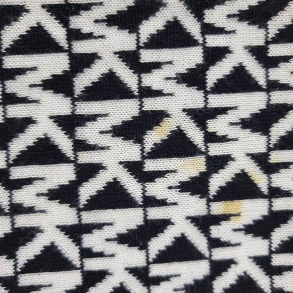 Michael Kors Signature Infinity Scarf and Gloves - Picture 6 of 9